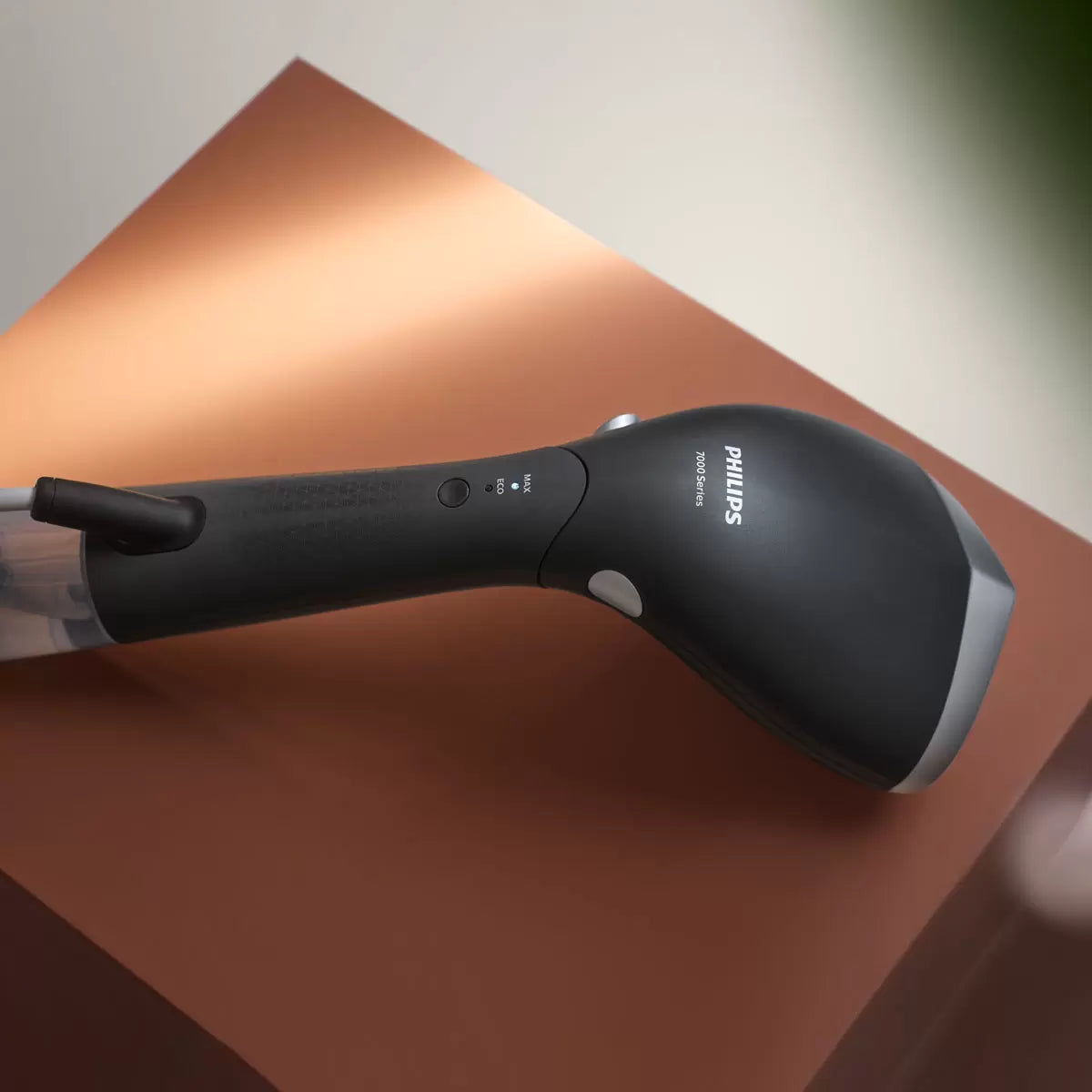 Philips 7000 Series Garment Steamer, STH7040/80