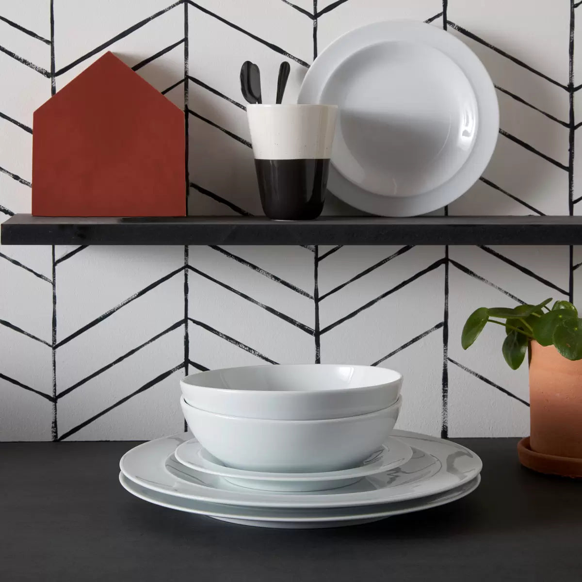 White by Denby 16 Piece Porcelain Dinnerware Set