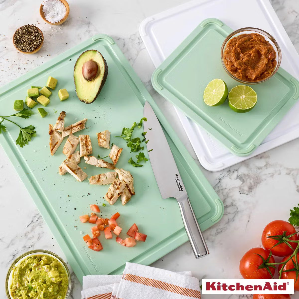 KitchenAid Cutting Board in 2 Colours