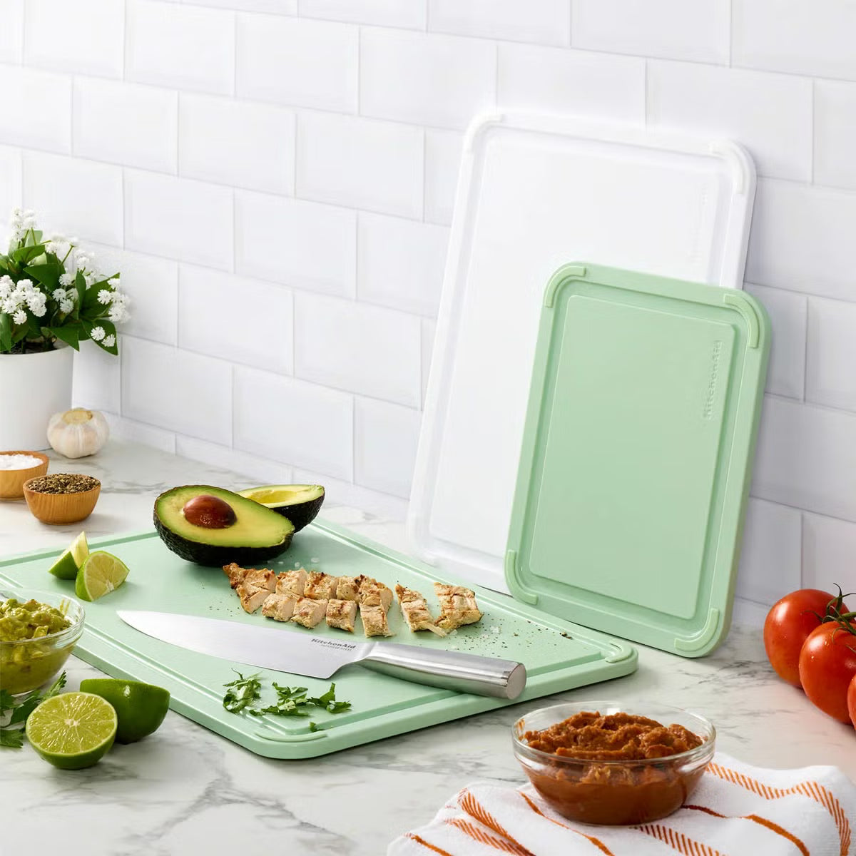 KitchenAid Cutting Board in 2 Colours