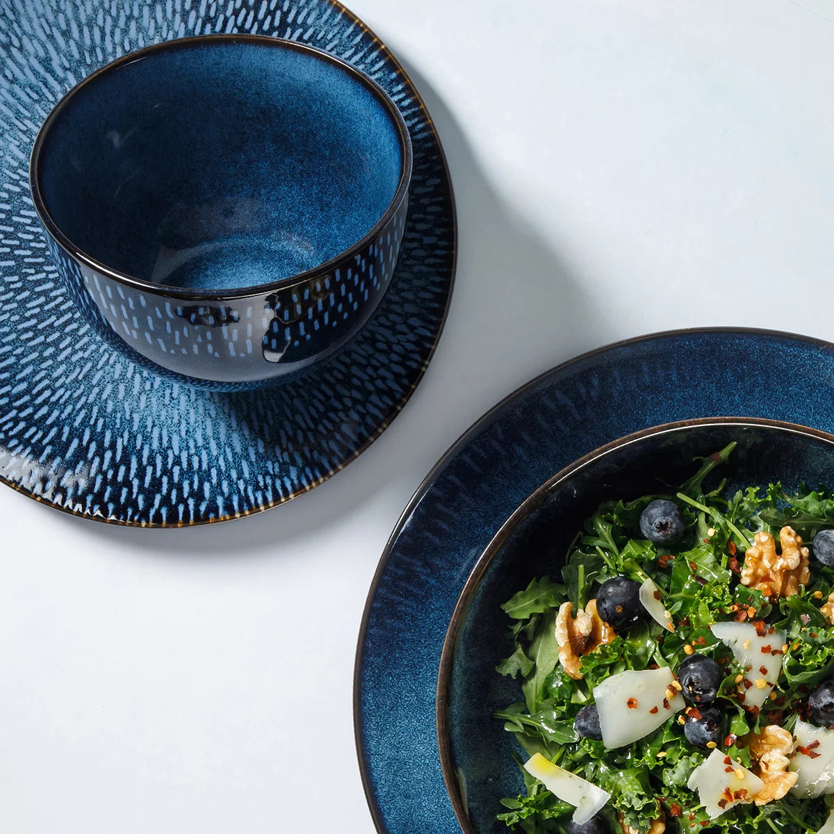 Laurie Gates Catalina Dinnerware Set, 16 Piece in 2 Colours